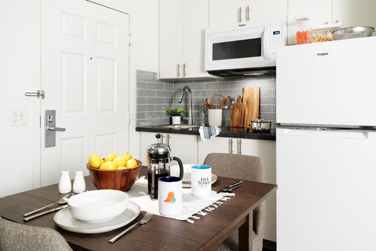 Intown Suites Extended Stay Jacksonville Fl - Baymeadows Екстериор снимка