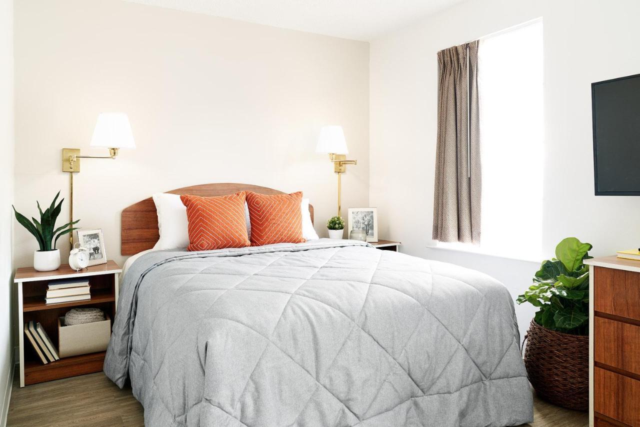 Intown Suites Extended Stay Jacksonville Fl - Baymeadows Екстериор снимка