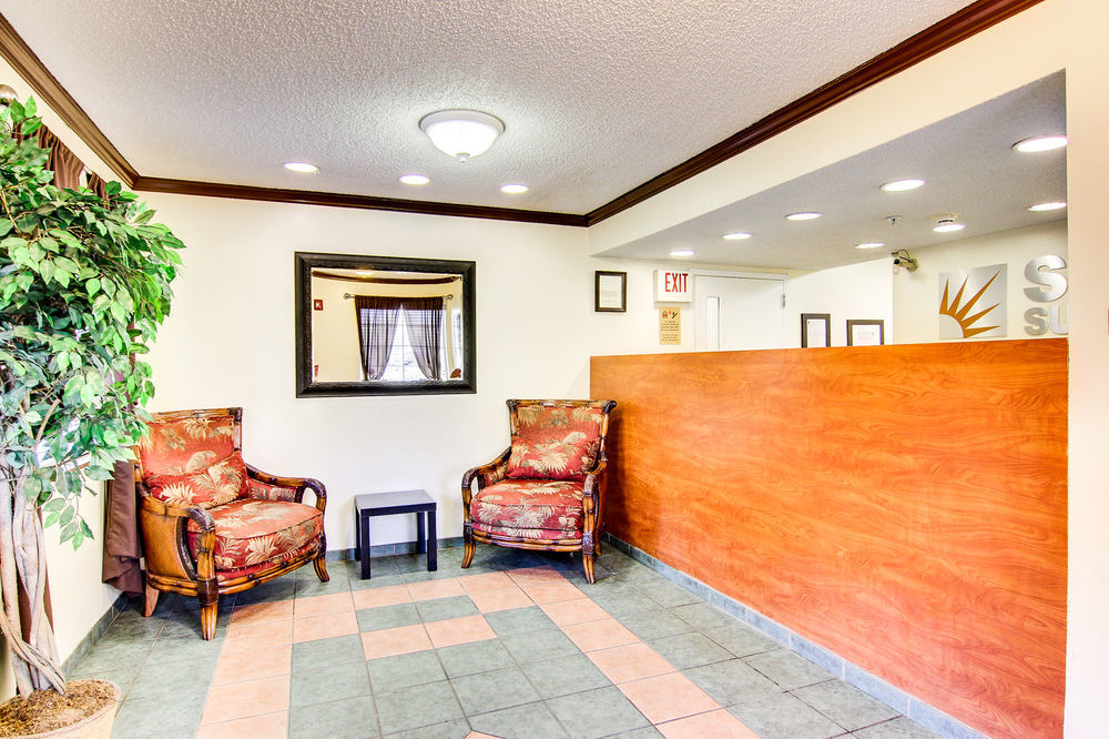 Intown Suites Extended Stay Jacksonville Fl - Baymeadows Екстериор снимка